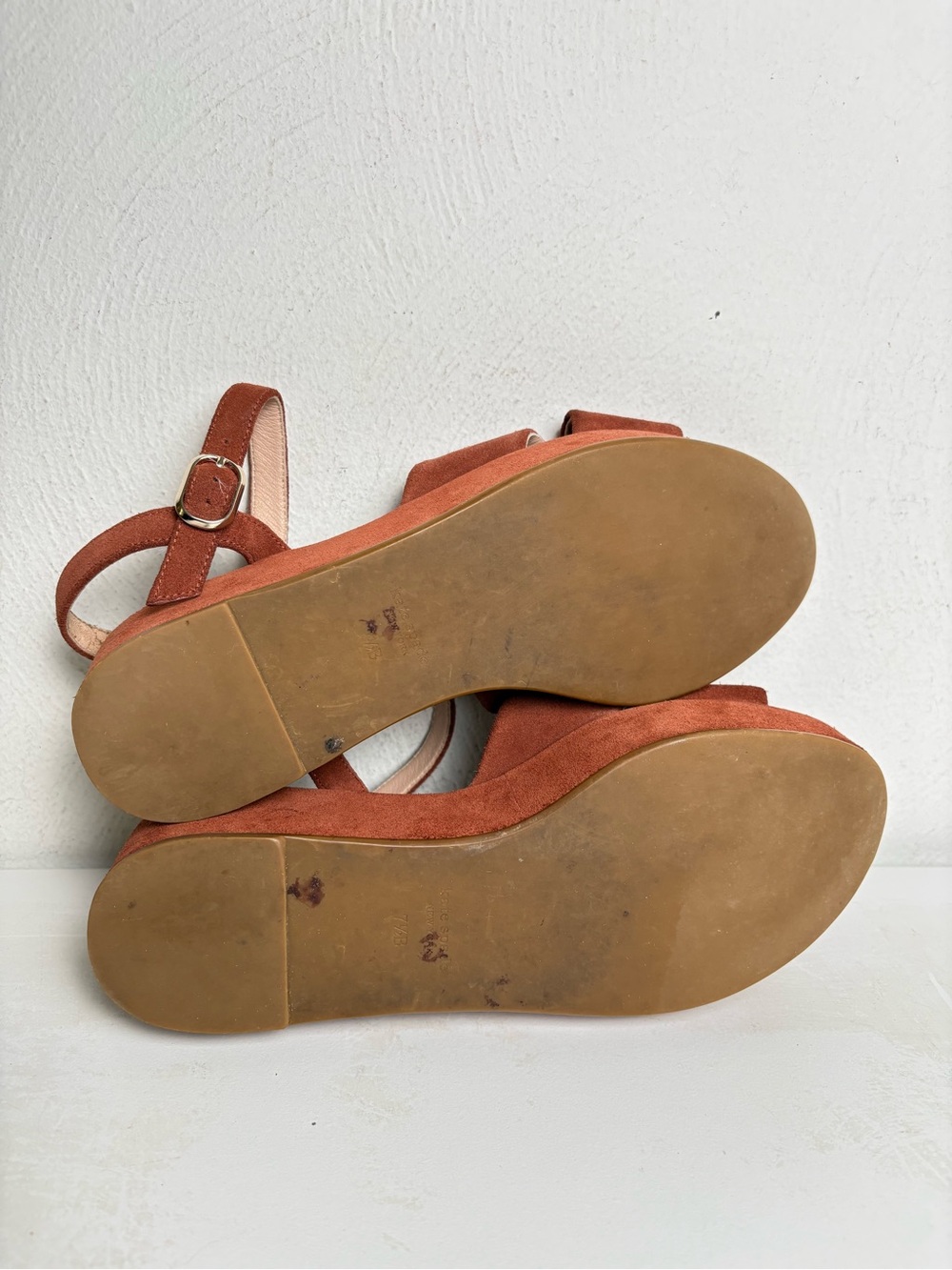 Kate Spade Bunton Suede Flatform Sandals Brown / Dark Tawny 7.5 - Picture 2 of 16